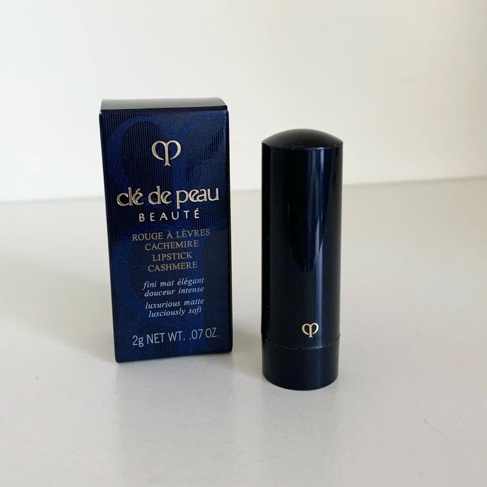 Cle de peau cashmere lipstick in red legend rouge a levres